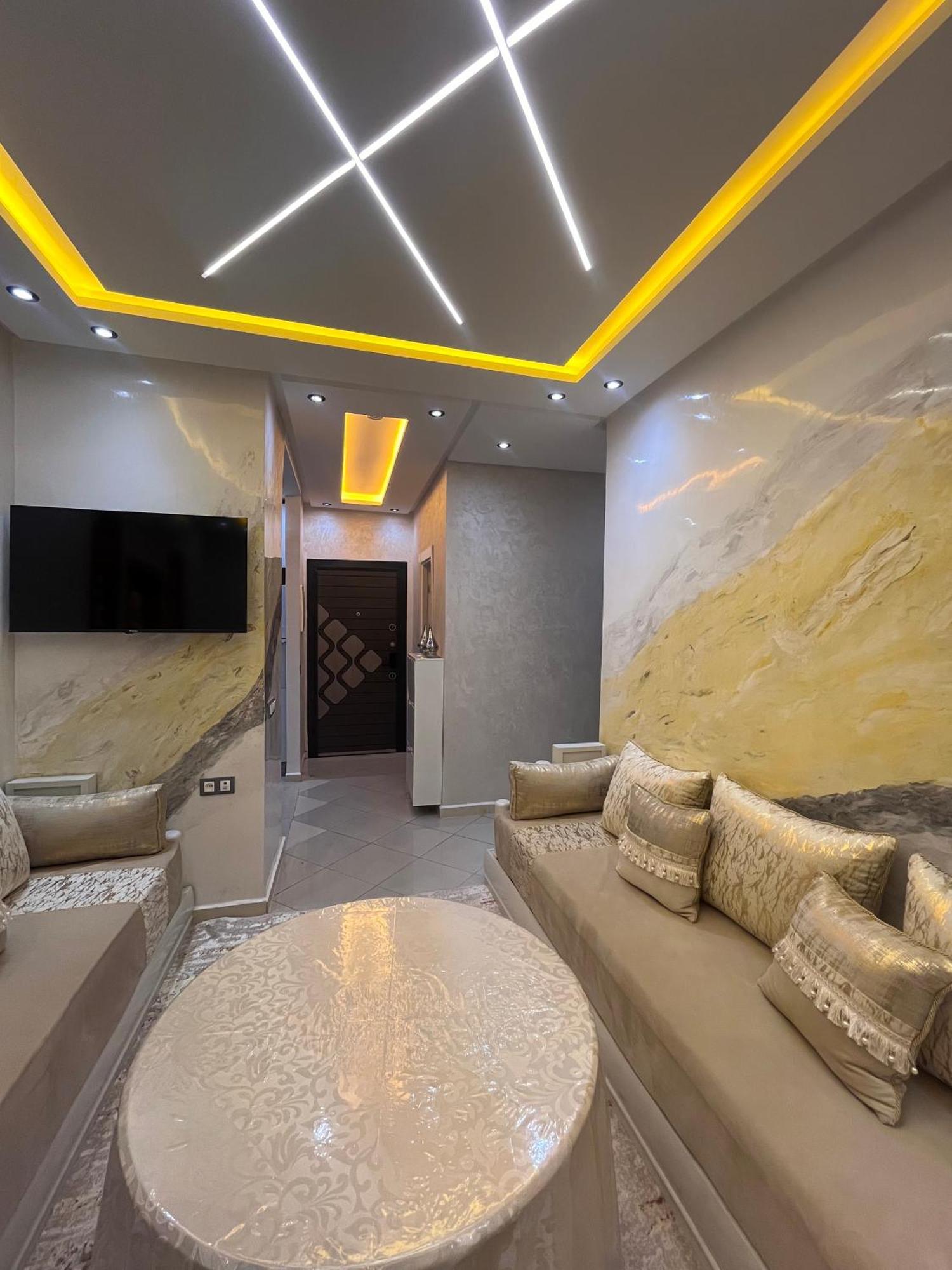 Appartement Renove Avec Style Et Parking Surveille Marrakesh Ngoại thất bức ảnh